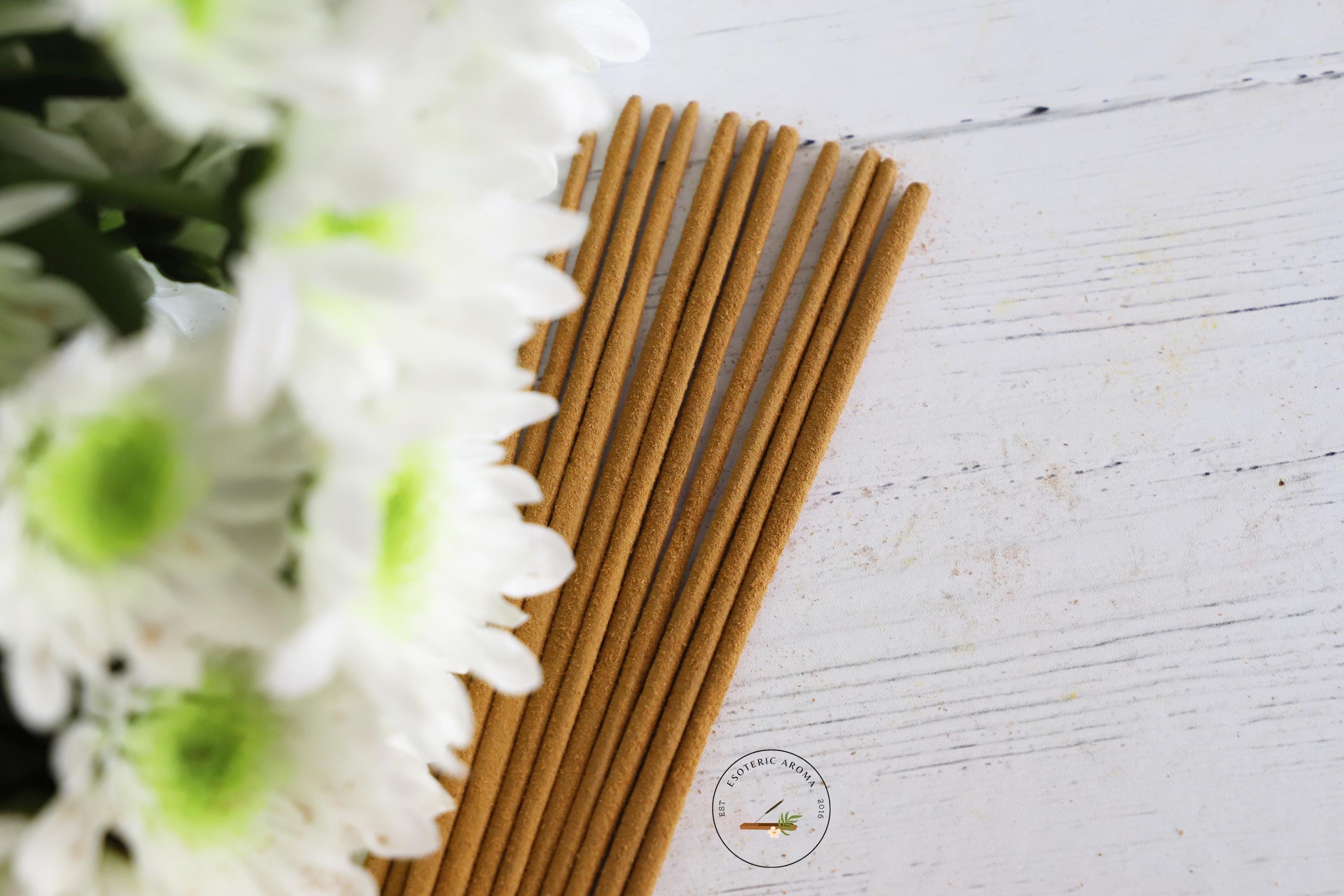 Dreamland incense sticks for dreamwork and relaxation