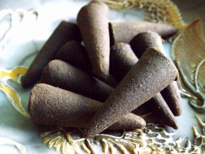 Amber Incense Cones   – Esoteric Aroma