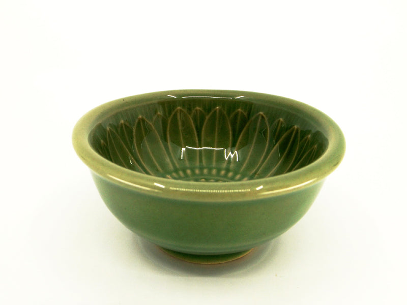 Moss Green ceramic dish - Esoteric Aroma